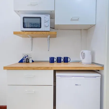 Lovely Near Promenade Слима