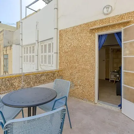 Lägenhet Maltese Charm With Private Terrace With 2 Min To