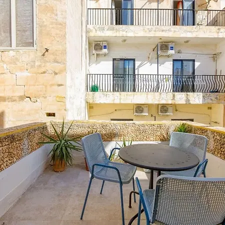 Maltese Charm With Private Terrace With 2 Min To *