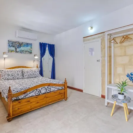 Lovely Near Promenade * Sliema
