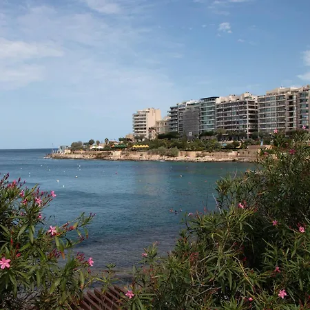 Maltese Charm With Private Terrace With 2 Min To * Sliema