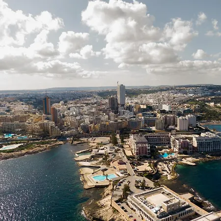 Maltese Charm With Private Terrace With 2 Min To Apartament Sliema