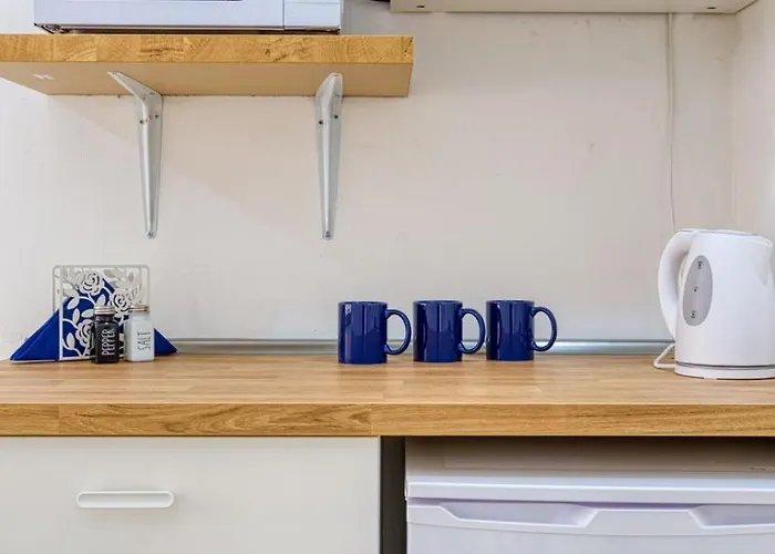 Lovely Near Promenade Apartman